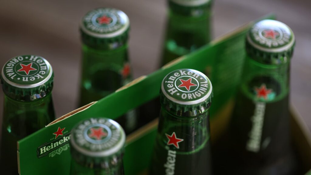 Heineken Shares Fall 10% After Failing To Deliver First Half Profit