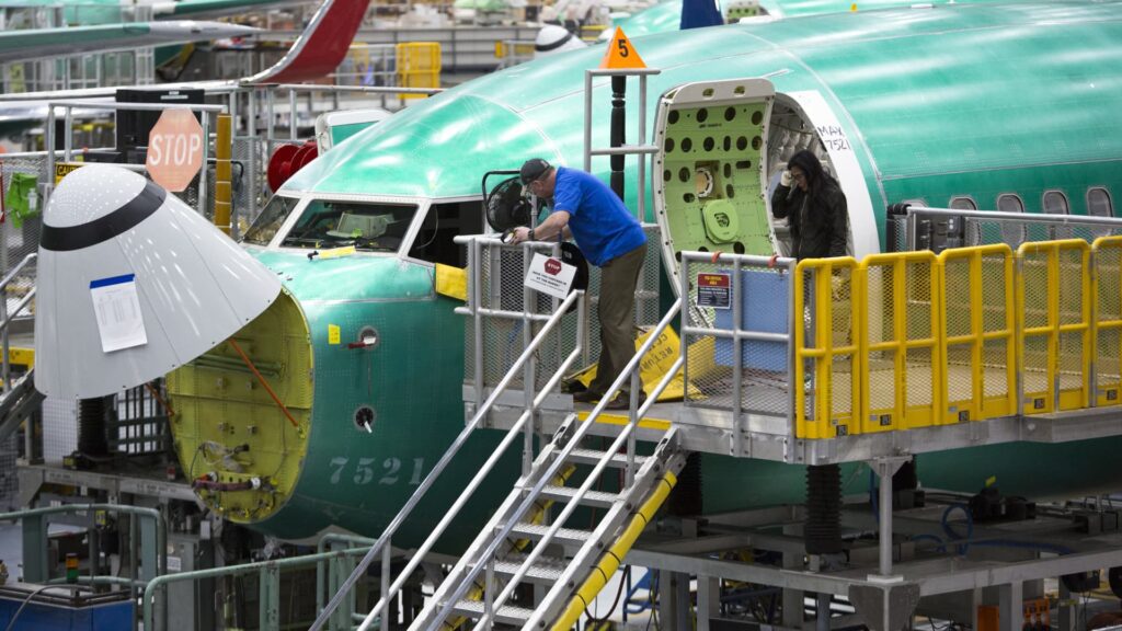 Boeing Faces Strike Threat As Workers Vote On New Contract