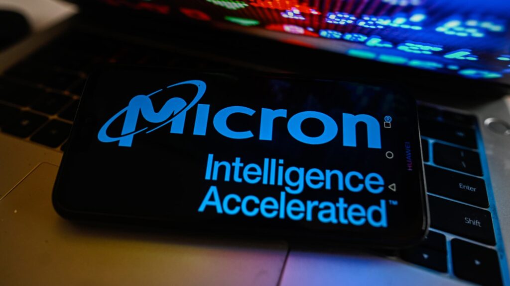 Micron Shares Rise After Upbeat Q1 Outlook On Ai Demand