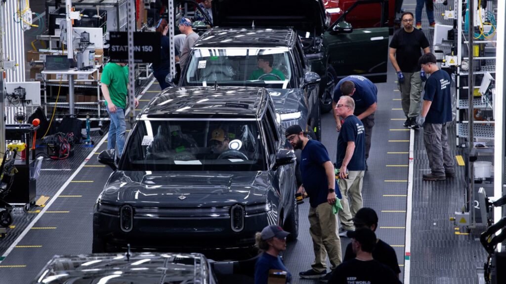 Weak Manufacturing Measures Raise Specter Of Us Economic Slowdown