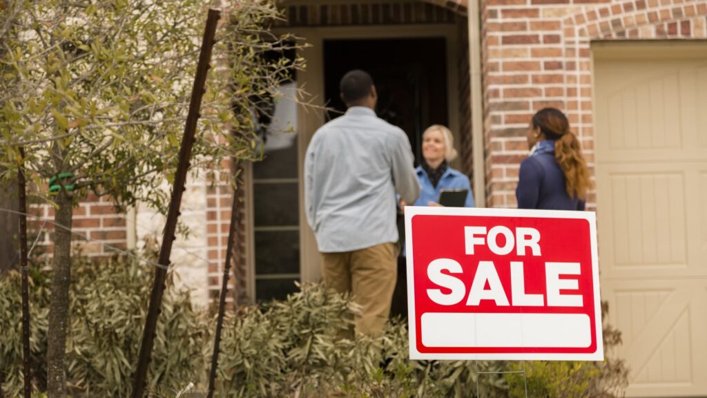 What The Fall Housing Market Looks Like For Buyers